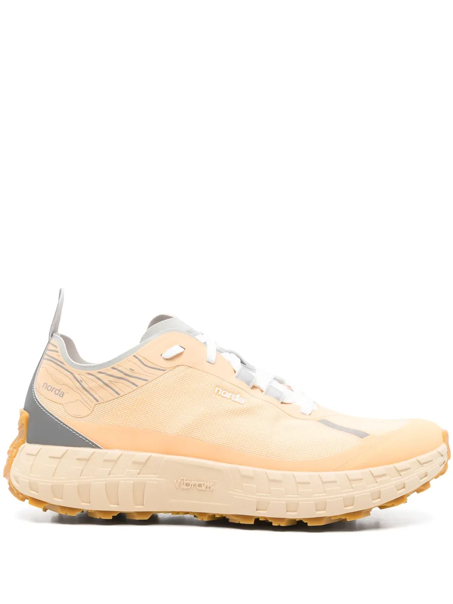 Trail Running sneakers 1