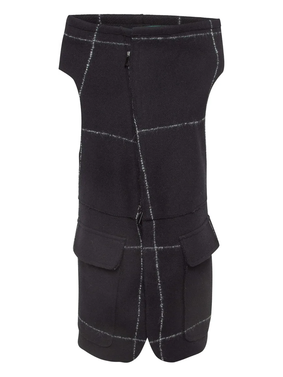 grid-pattern jacket 1