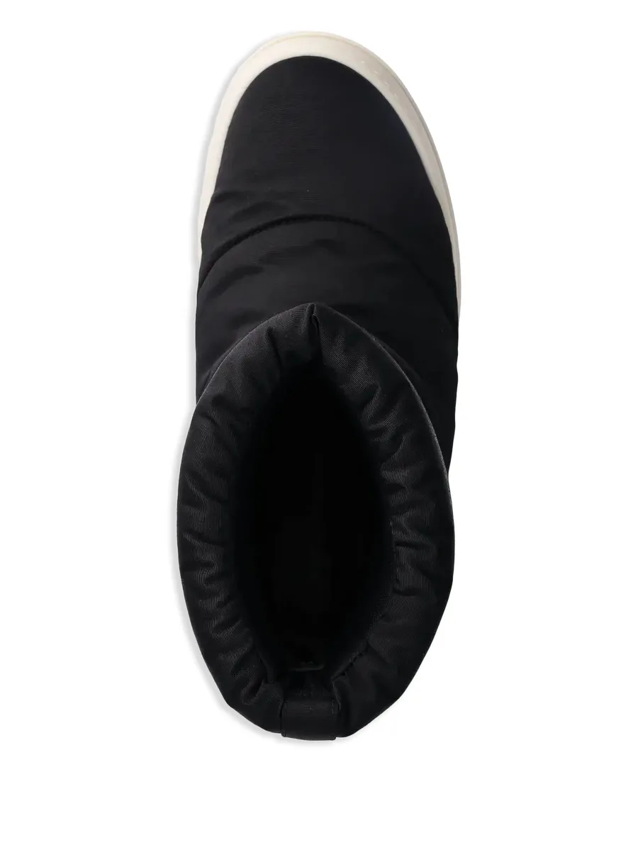 Mega Bumper boots 7