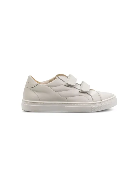 low-top leather sneakers