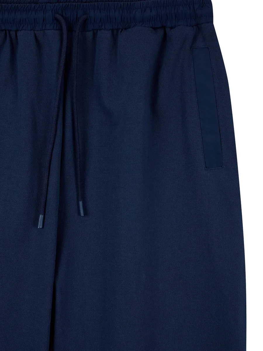 elasticated wide-leg trousers 8