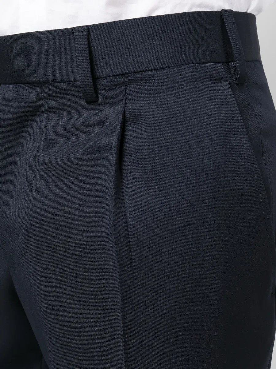 peak-lapel single-breasted blazer 11