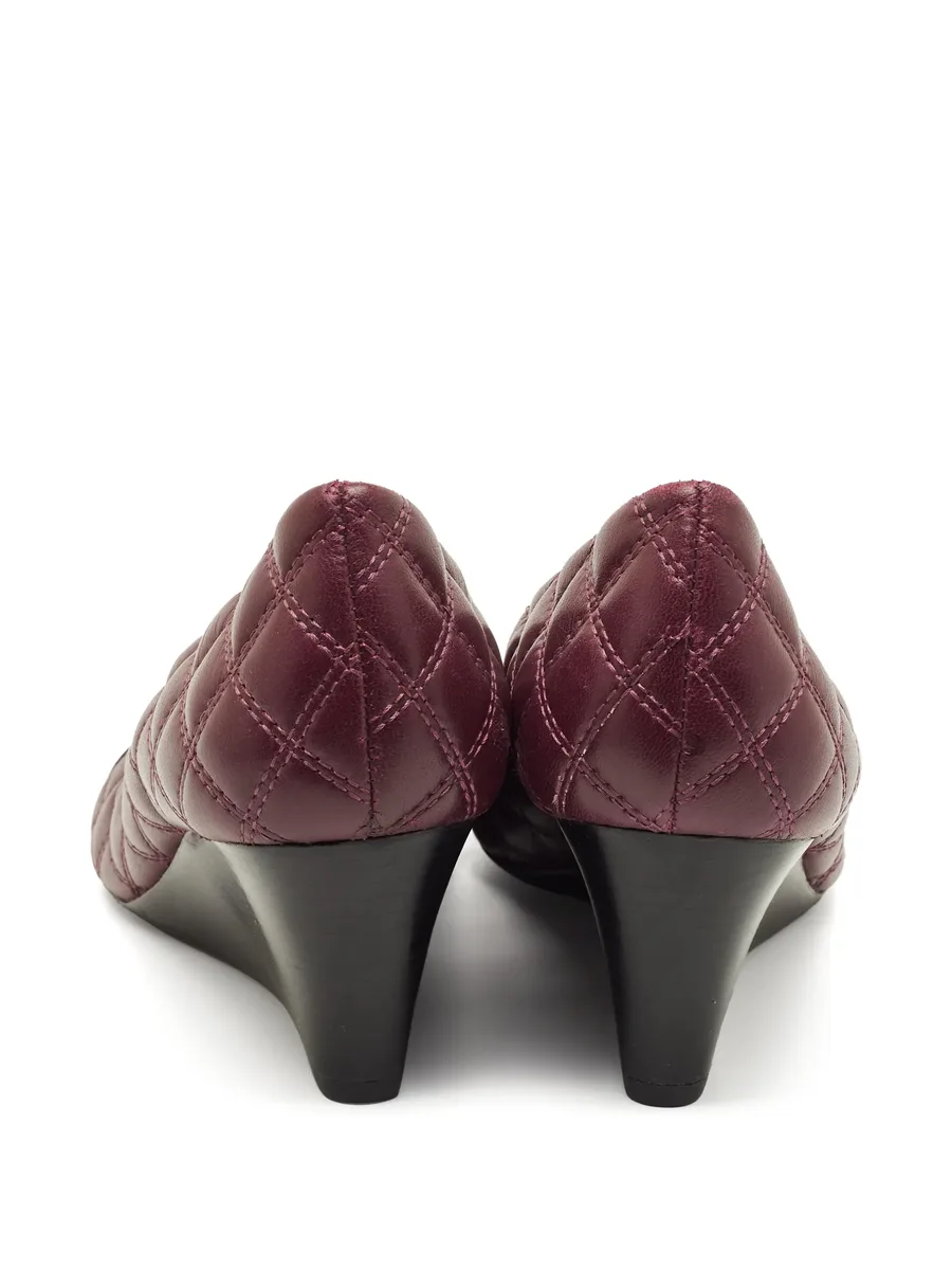 Claremont quilted heeled pumps 5