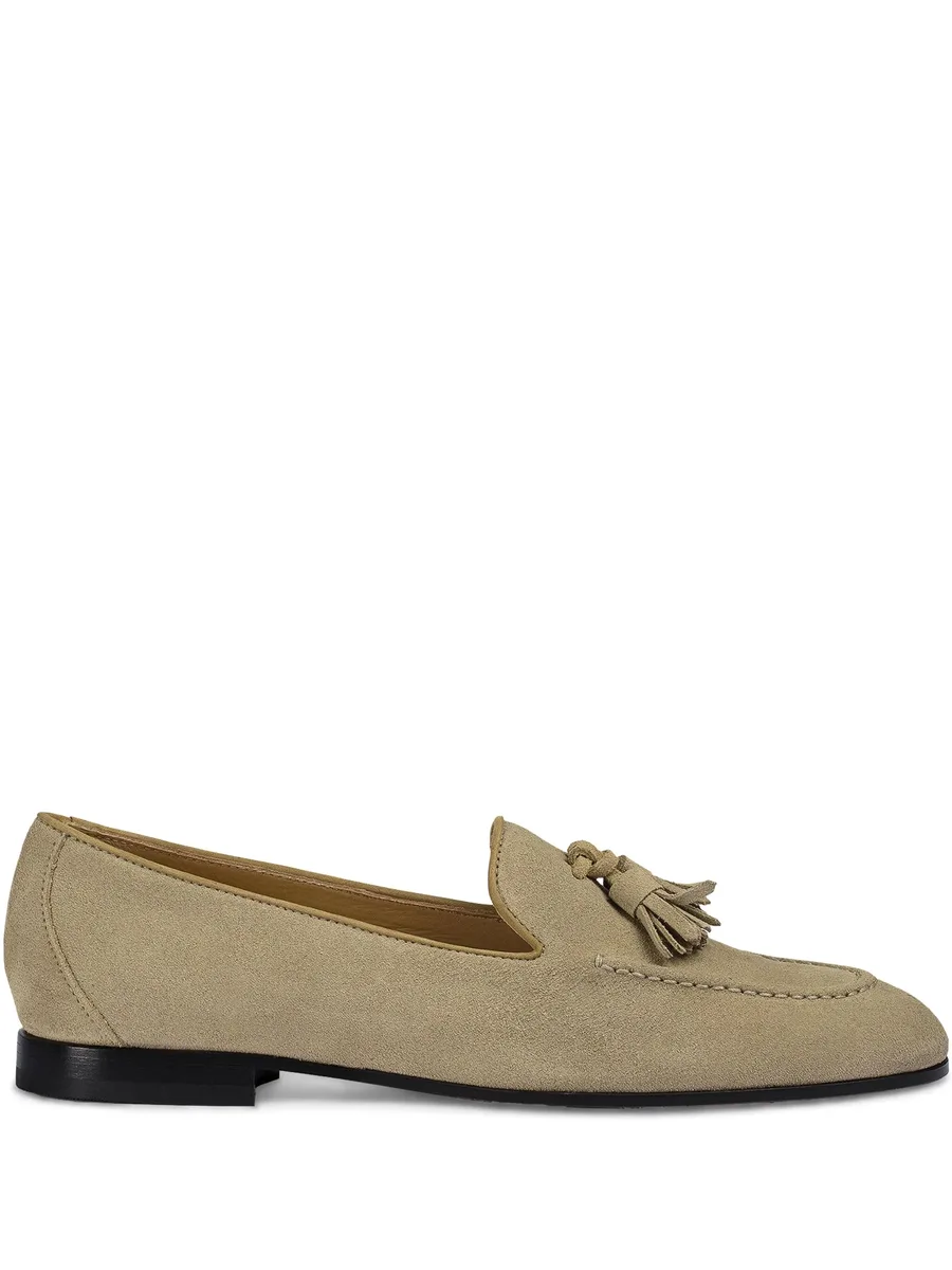 tasselled loafers 1