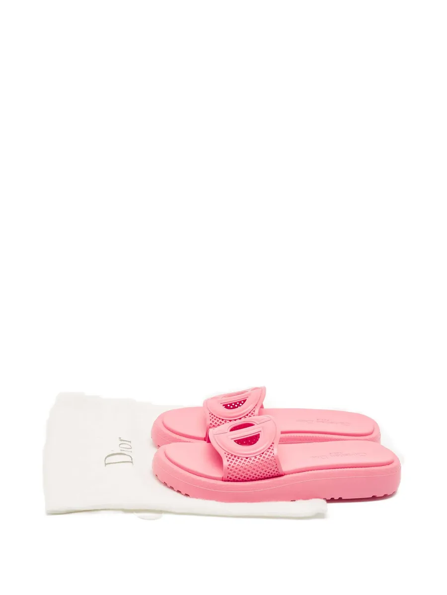 cut-out logo slides 8