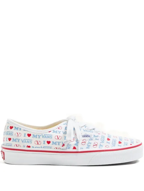 кроссовки с принтом Love из коллаборации с Vans