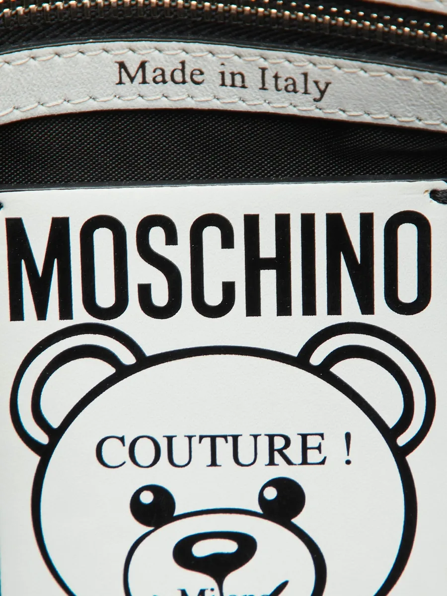 клатч This Is Not A Moschino Toy 3
