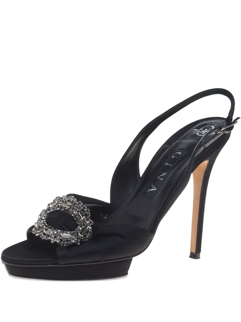brooch-embellished sandals