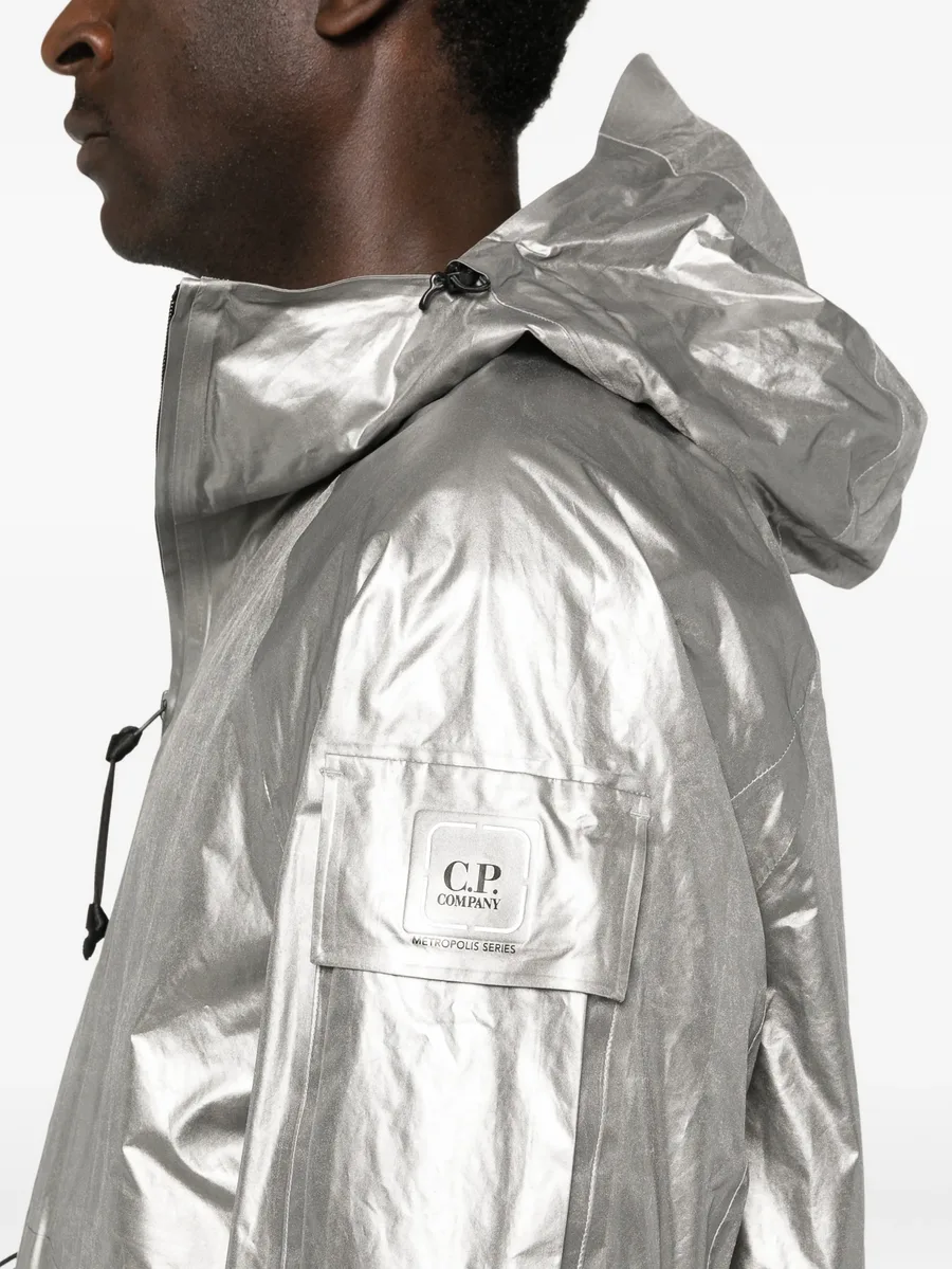 куртка с капюшоном и карманами 9