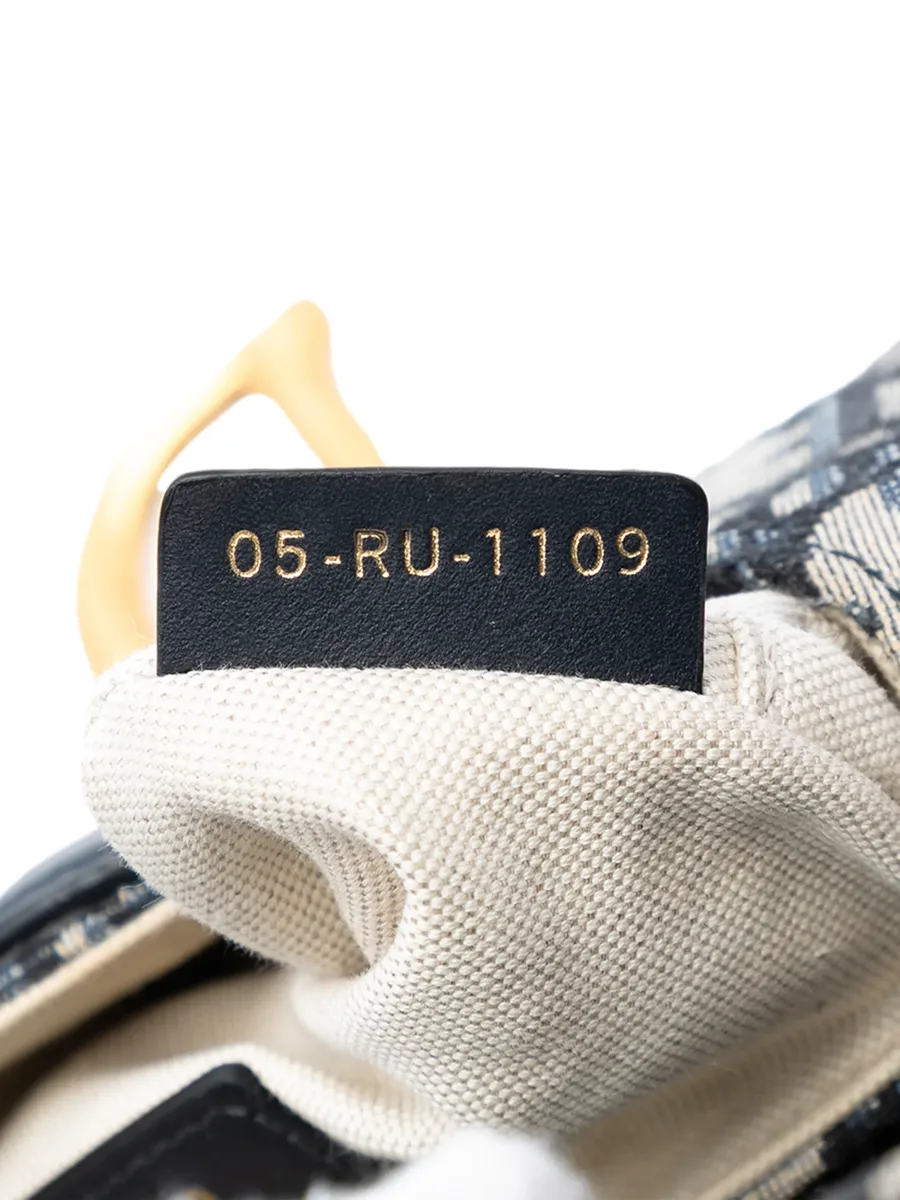 сумка-сэтчел Micro Oblique Canvas Saddle Bag (2019 год) 13