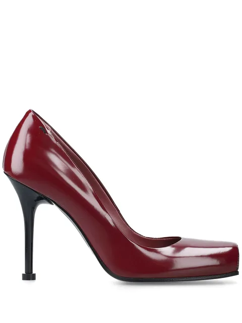square-toe heeled pumps
