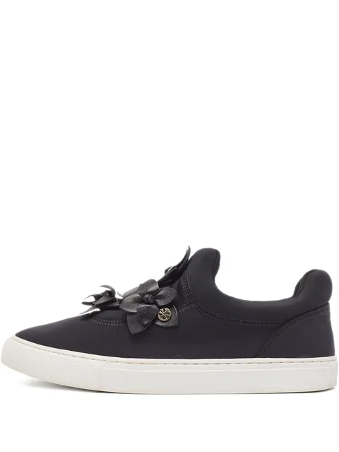 Blossom flower leather sneakers